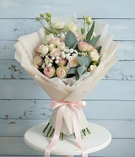 Букет цветов из:  Розы и Лизиантусы в Новое ступино