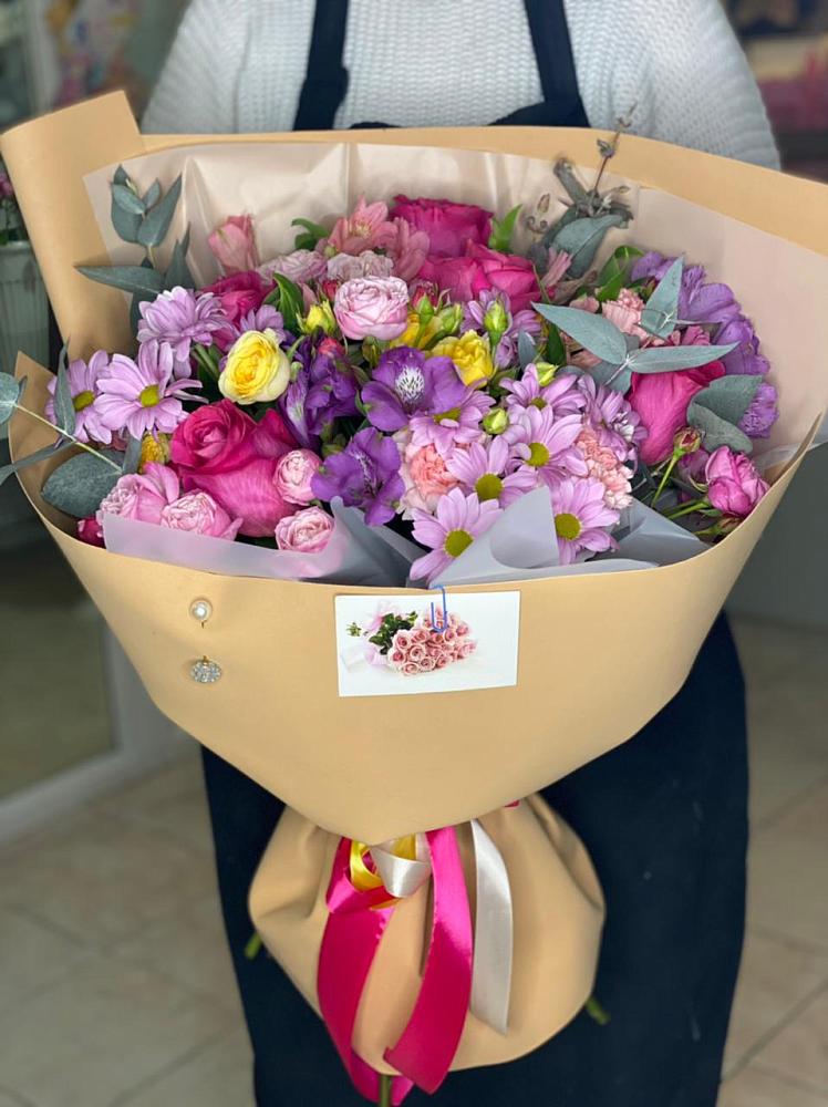 Букет цветов из: Хризантемы, Гвоздики и Альстромерии в Новое ступино