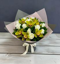 Букет цветов из:  Орхидеи и Розы в Новое ступино