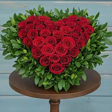 Цветочная композиция из Розы в виде сердца в Новое ступино