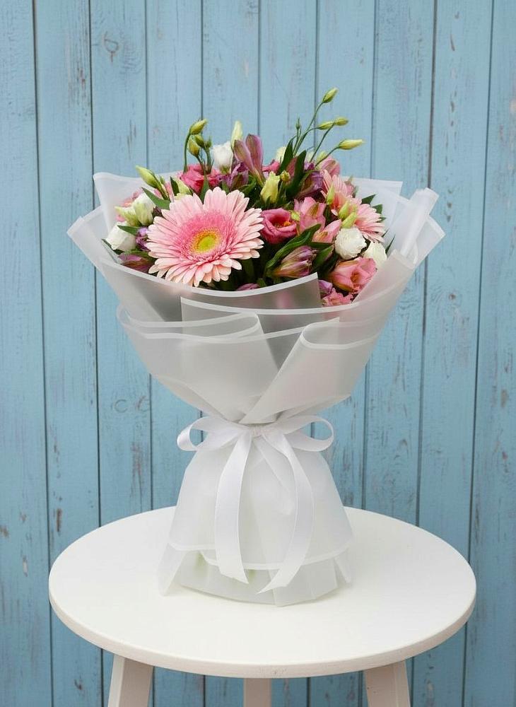 Букет цветов из: Герберы, Альстромерии и Лизиантусы в Новое ступино