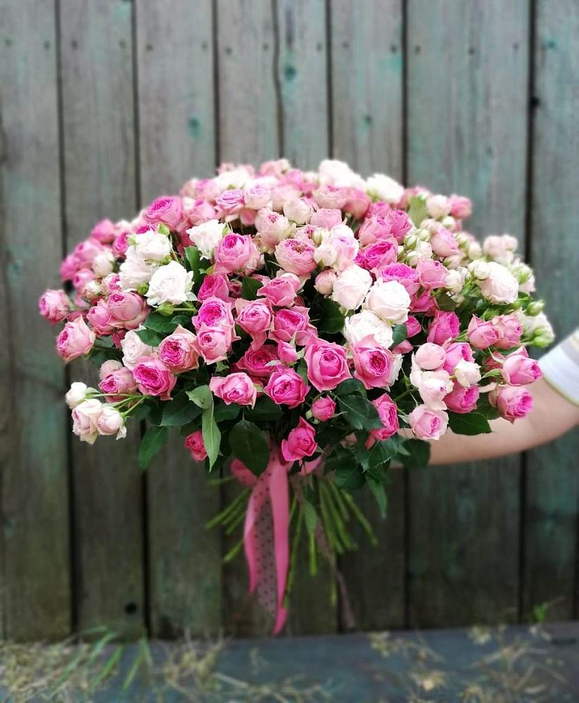 Букет Розовые кустовые розы Натали и Лав Лидия в Новое ступино