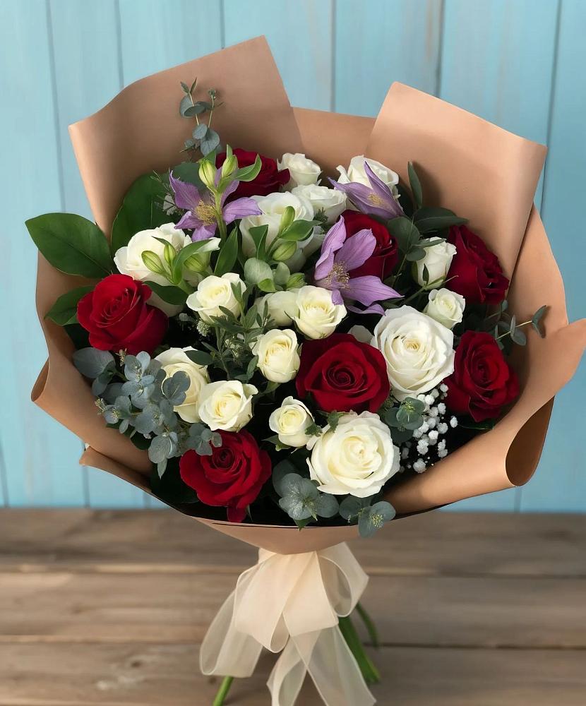 Букет цветов из: Розы и Альстромерии в Новое ступино