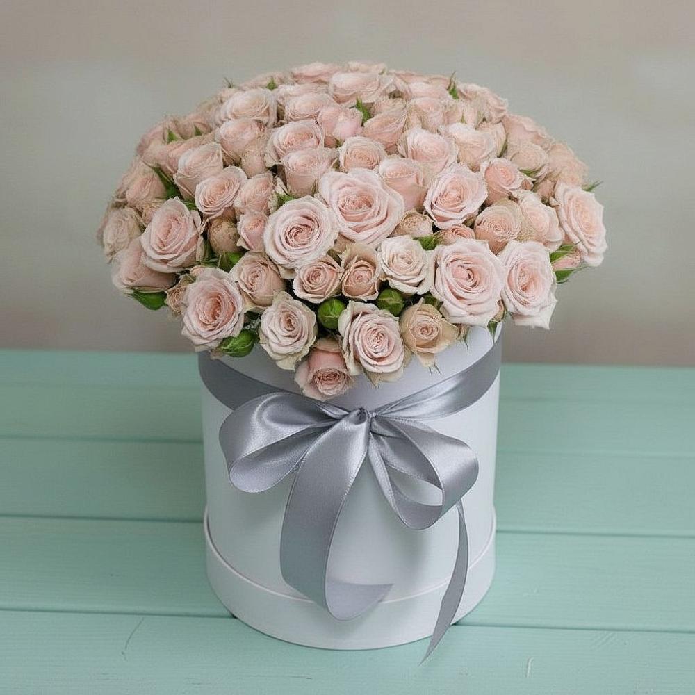 Цветочная композиция из Розы в шляпной коробке в Новое ступино